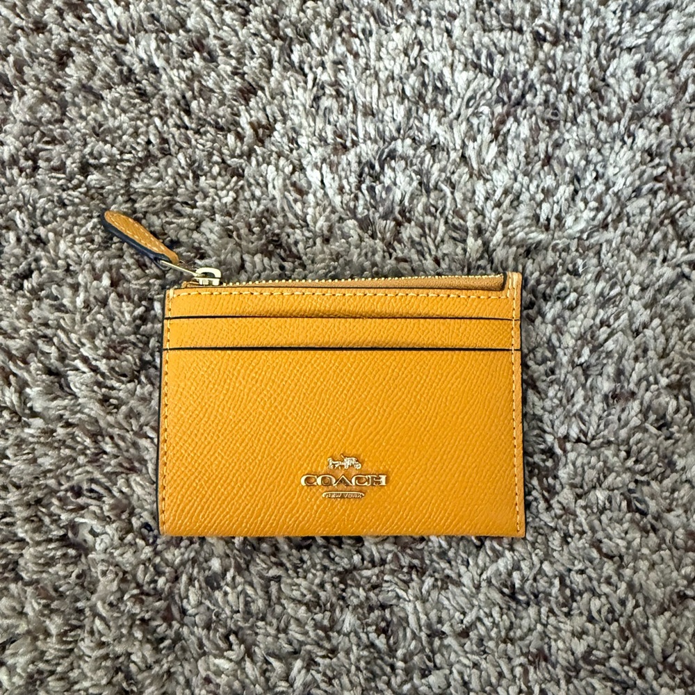 Coach Mustard Yellow Card Holder